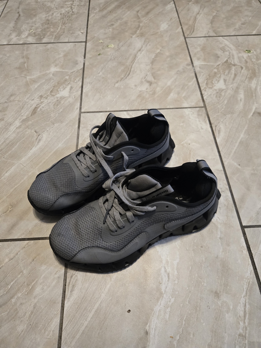 Reebok Men's Athletic Sneakers - Gray and Black